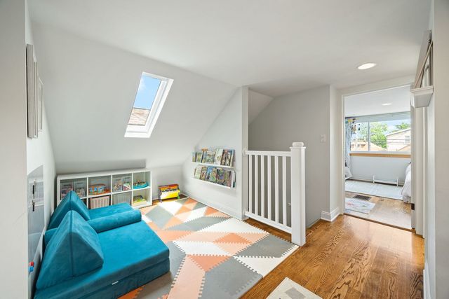 5236 W Cuyler Avenue, Chicago, IL 60641