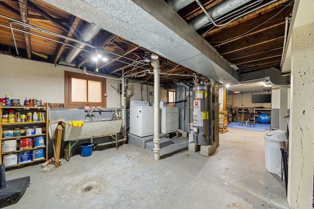 5236 W Cuyler Avenue, Chicago, IL 60641