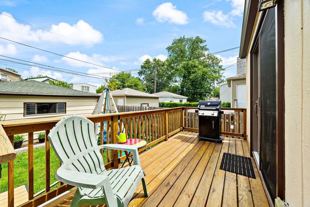 5236 W Cuyler Avenue, Chicago, IL 60641
