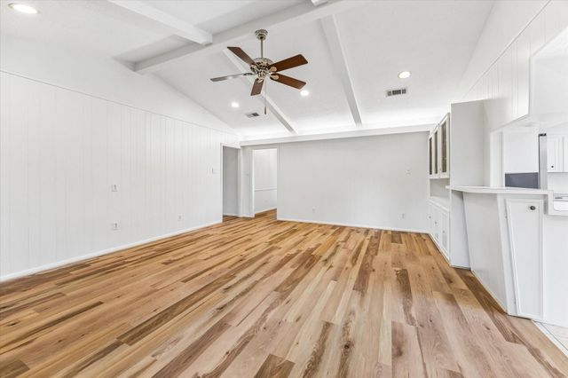 9402 Brig O Doon Circle, Houston, TX 77096