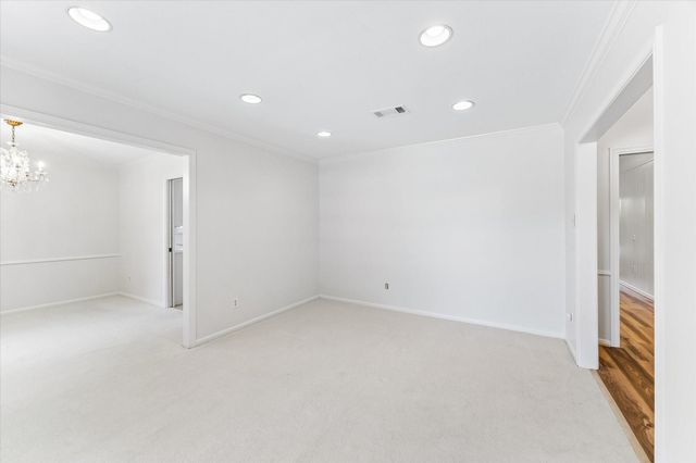 9402 Brig O Doon Circle, Houston, TX 77096