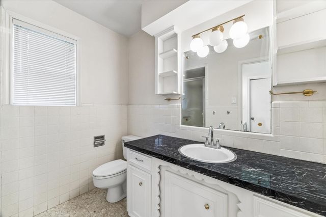 9402 Brig O Doon Circle, Houston, TX 77096