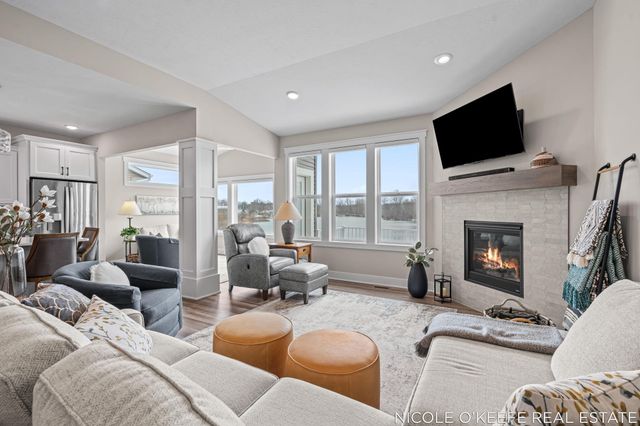 5550 Preserve Court Ne 84, Plainfield Twp, MI 49306