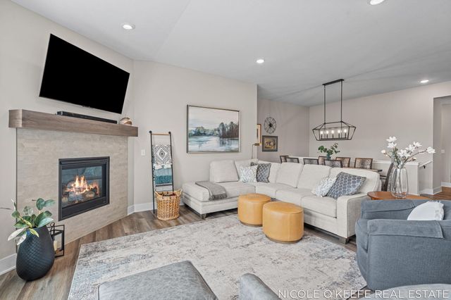 5550 Preserve Court Ne 84, Plainfield Twp, MI 49306