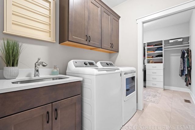 5550 Preserve Court Ne 84, Plainfield Twp, MI 49306