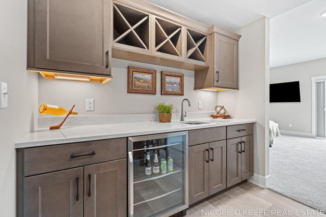 5550 Preserve Court Ne 84, Plainfield Twp, MI 49306