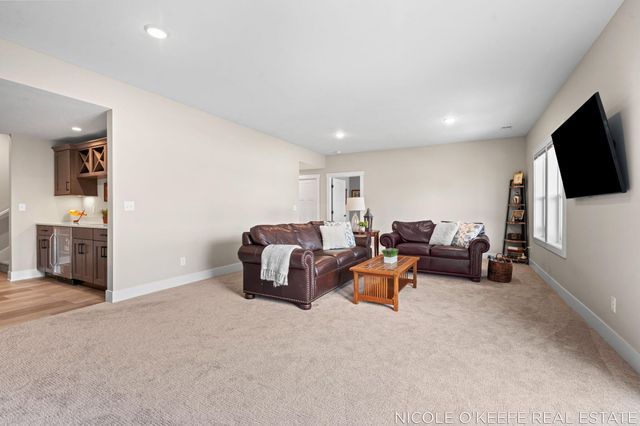 5550 Preserve Court Ne 84, Plainfield Twp, MI 49306