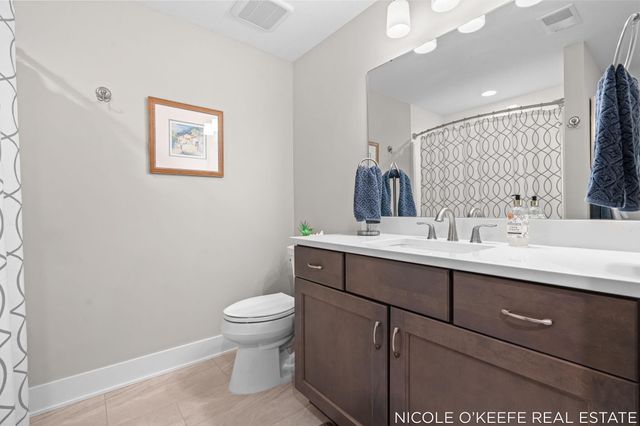 5550 Preserve Court Ne 84, Plainfield Twp, MI 49306