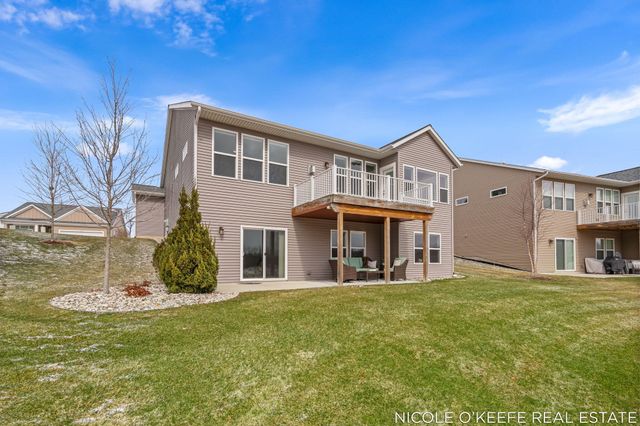 5550 Preserve Court Ne 84, Plainfield Twp, MI 49306