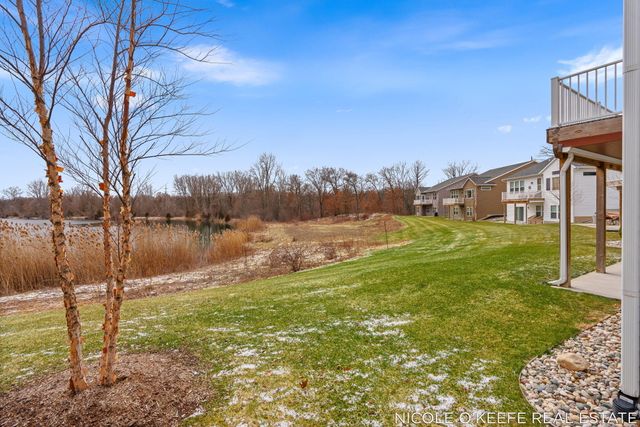 5550 Preserve Court Ne 84, Plainfield Twp, MI 49306