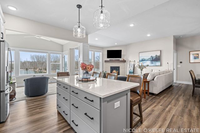 5550 Preserve Court Ne 84, Plainfield Twp, MI 49306