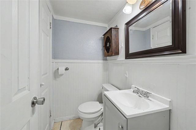 214 Hialeah Dr, Corpus Christi, TX 78418
