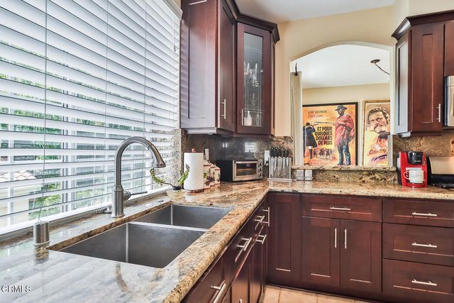 343 Avenida De Royale, Thousand Oaks, CA 91362