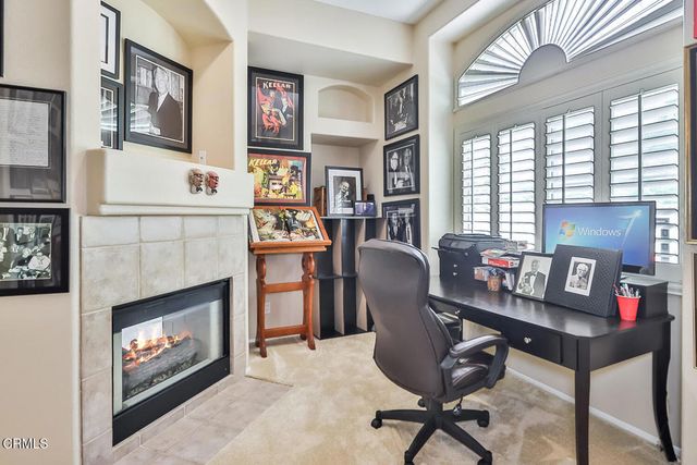 343 Avenida De Royale, Thousand Oaks, CA 91362