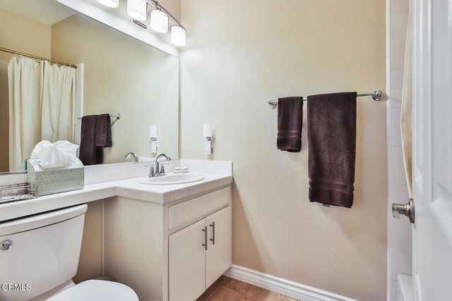 343 Avenida De Royale, Thousand Oaks, CA 91362