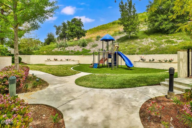 343 Avenida De Royale, Thousand Oaks, CA 91362