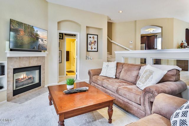 343 Avenida De Royale, Thousand Oaks, CA 91362