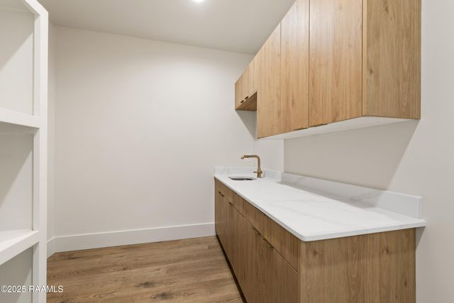100 La Rue Malaga, Broussard, LA 70518
