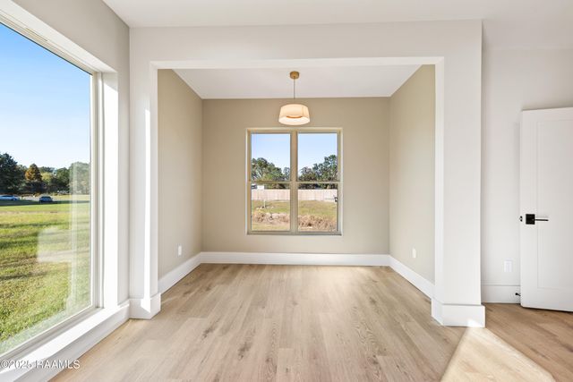 100 La Rue Malaga, Broussard, LA 70518