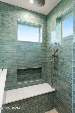 100 La Rue Malaga, Broussard, LA 70518