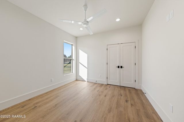 100 La Rue Malaga, Broussard, LA 70518