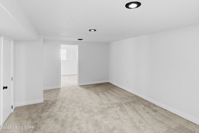 200 Circle K Rd, Brandenburg, KY 40108