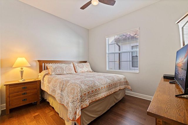 6101 YEATS MANOR DRIVE, Tampa, FL 33616