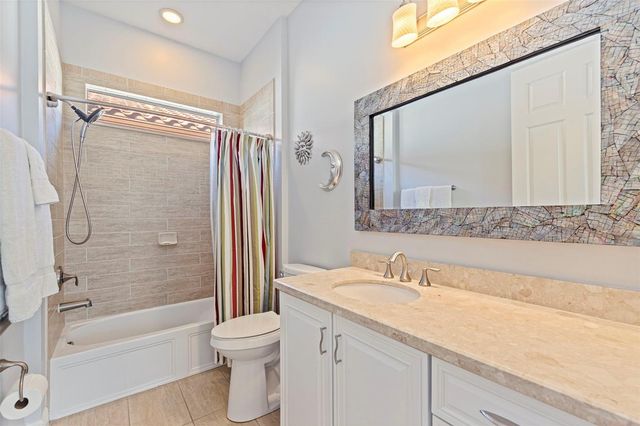 6101 YEATS MANOR DRIVE, Tampa, FL 33616