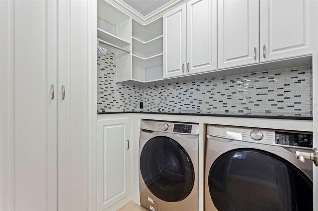 6101 YEATS MANOR DRIVE, Tampa, FL 33616