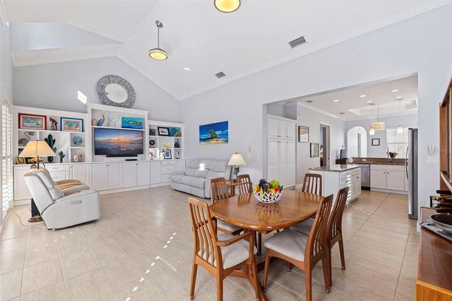 6101 YEATS MANOR DRIVE, Tampa, FL 33616