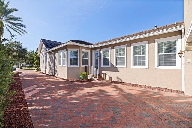 6101 YEATS MANOR DRIVE, Tampa, FL 33616