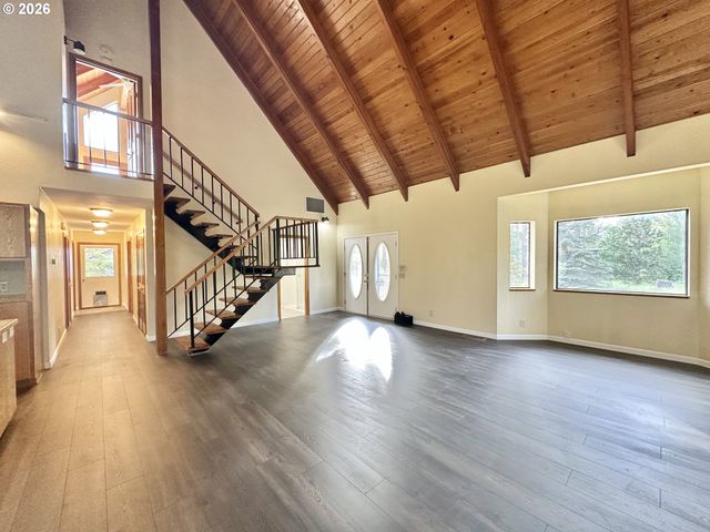 89237 SHEFFLER Rd, Elmira, OR 97437