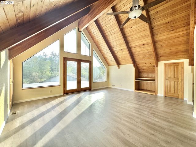 89237 SHEFFLER Rd, Elmira, OR 97437