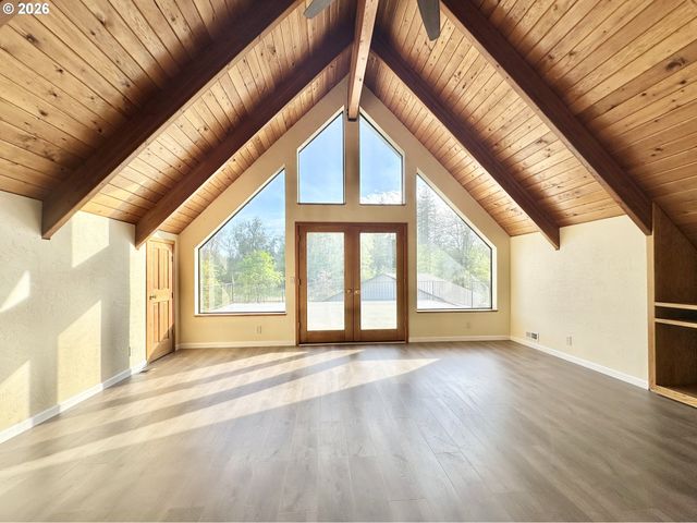 89237 SHEFFLER Rd, Elmira, OR 97437