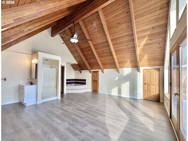 89237 SHEFFLER Rd, Elmira, OR 97437