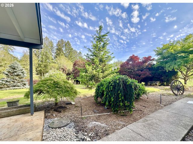 89237 SHEFFLER Rd, Elmira, OR 97437