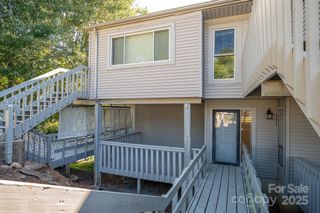 1050 21st Avenue NW 49, Hickory, NC 28601