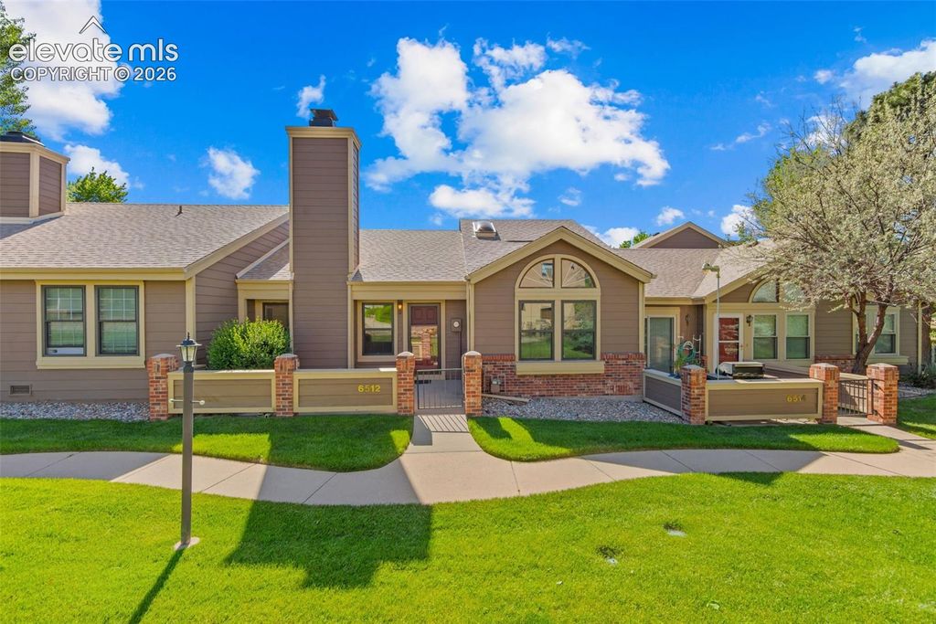 6512 Foxdale Circle, Colorado Springs, CO 80919