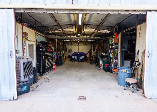 1024 US-82, Brownfield, TX 79316