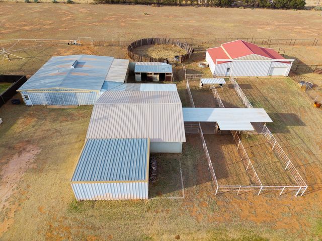 1024 US-82, Brownfield, TX 79316