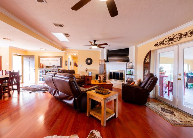 1024 US-82, Brownfield, TX 79316