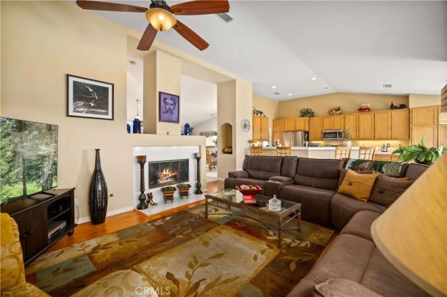 42344 Camden, Lancaster, CA 93536