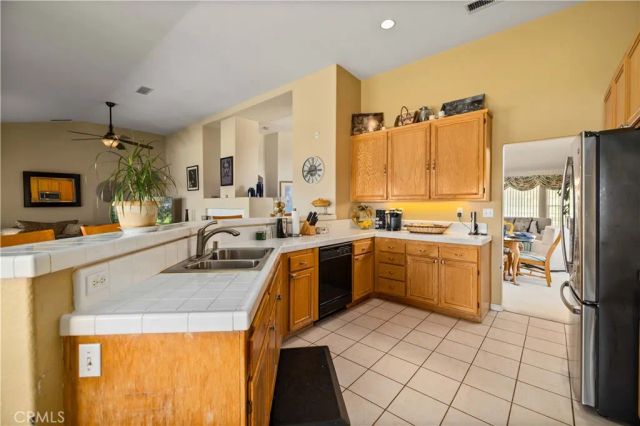 42344 Camden, Lancaster, CA 93536