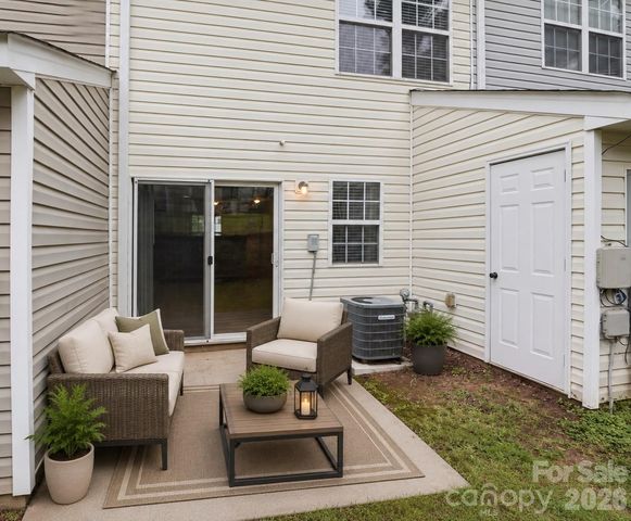 774 Rock Lake Glen, Fort Mill, SC 29715