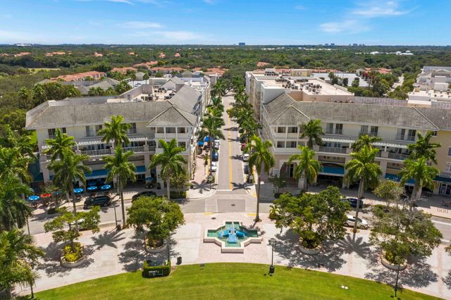 4188 Stadium Drive, Jupiter, FL 33458