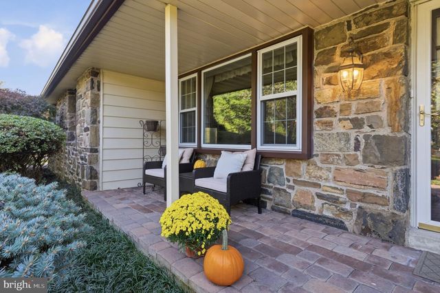 1619 AIDENN LAIR RD, Dresher, PA 19025