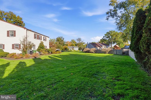 1619 AIDENN LAIR RD, Dresher, PA 19025
