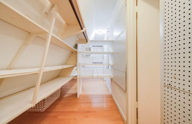 5230 Woodlawn Place, Bellaire, TX 77401