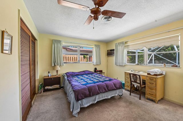 804 SE 16th Court, Deerfield Beach, FL 33441