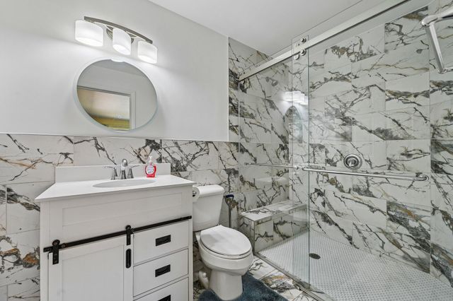 804 SE 16th Court, Deerfield Beach, FL 33441